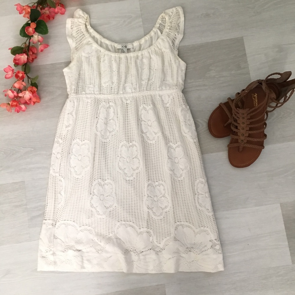 {Forever21} White dress, L